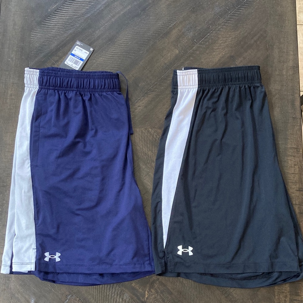Bundle of 2 men’s Under Armour shorts